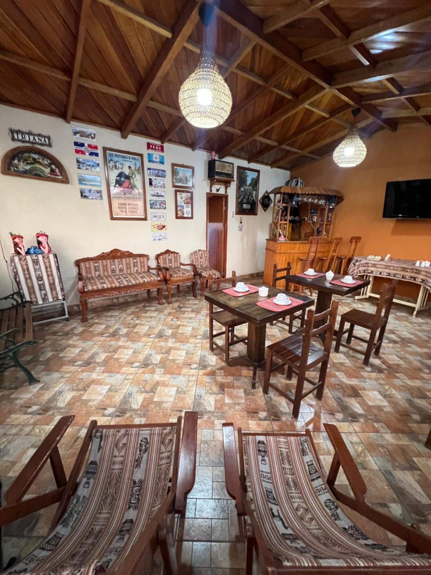 Couette-café Airport Tampu 4*